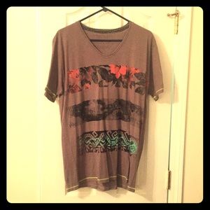 Cohesive & co XL V neck